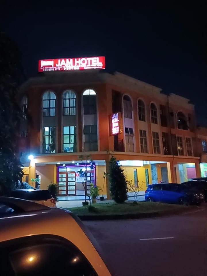 JAM Hotel Kota Warisan Sepang @ ERL Salak Tinggi, KLIA 1-2&F1 Bagian luar foto