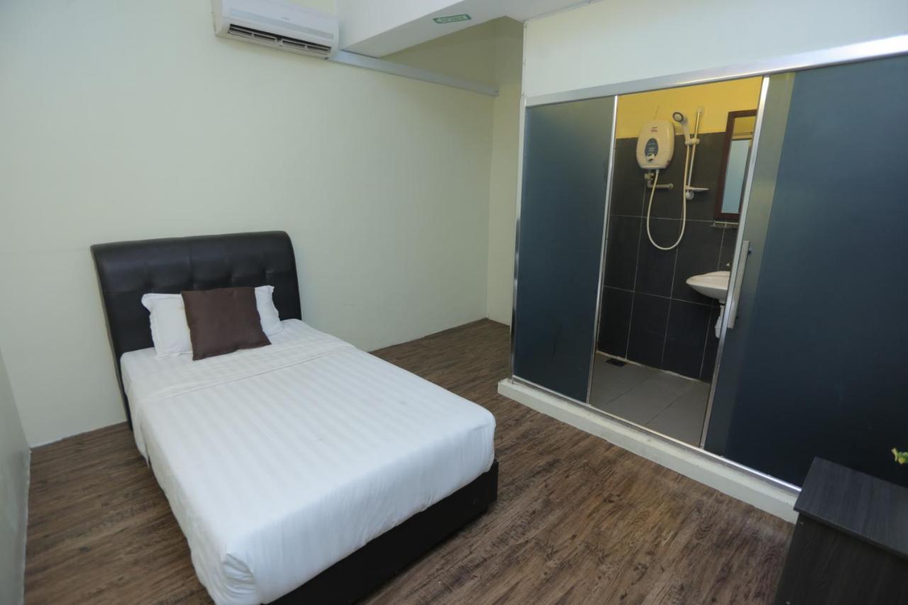JAM Hotel Kota Warisan Sepang @ ERL Salak Tinggi, KLIA 1-2&F1 Bagian luar foto