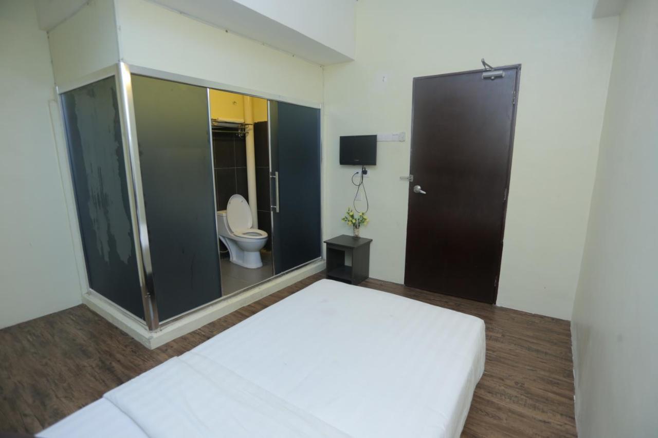 JAM Hotel Kota Warisan Sepang @ ERL Salak Tinggi, KLIA 1-2&F1 Bagian luar foto