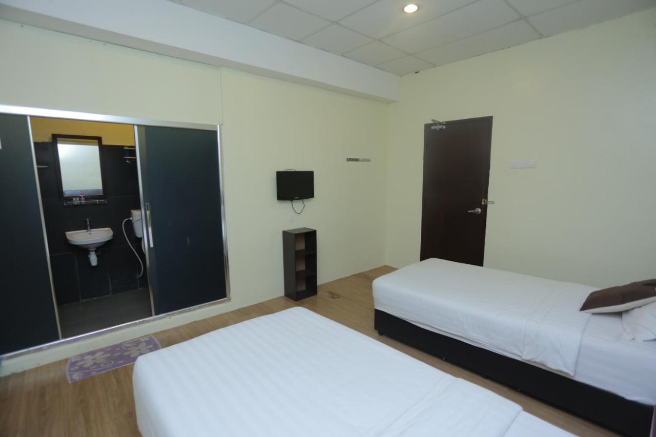 JAM Hotel Kota Warisan Sepang @ ERL Salak Tinggi, KLIA 1-2&F1 Bagian luar foto